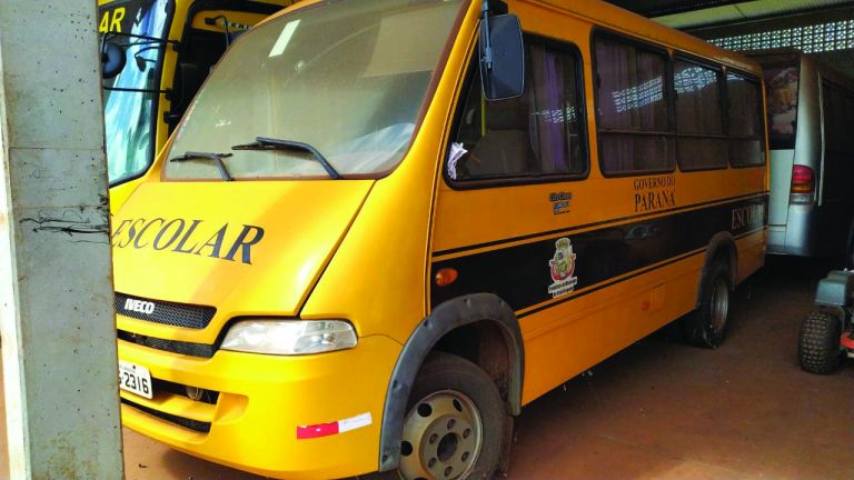 TCU interrompe licitação para compra de ônibus escolares após suspeitas de superfaturamento