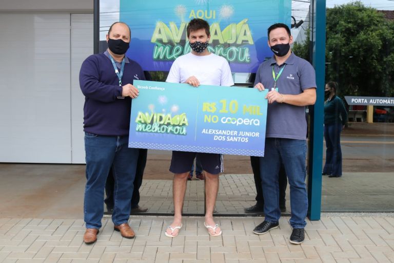 Cooperado do Sicoob Confiança é premiado em campanha nacional