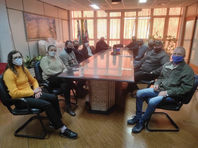 Bovinocultores rondonenses recebem novas doses de sêmen para melhoria genética do rebanho