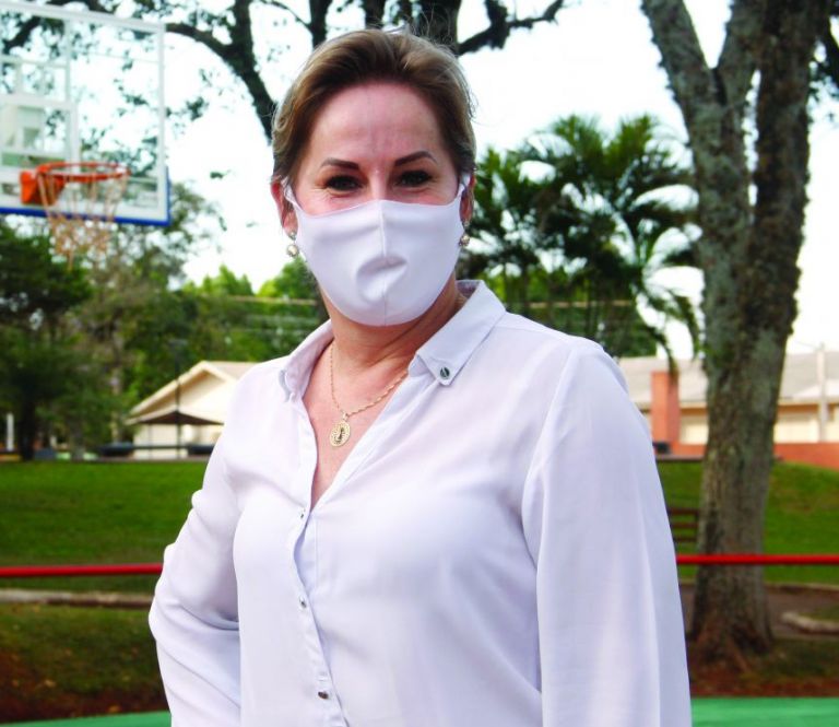 “Estamos em namoro”, diz ex-prefeita sobre possível candidatura a deputada