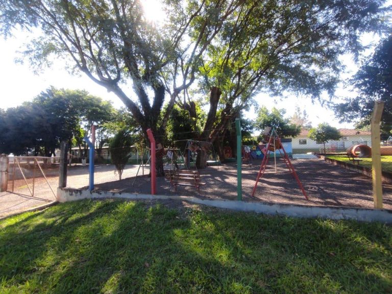 Covid-19 provoca fechamento do CMEI Pequeno Polegar