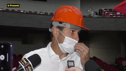 Prefeito Marcio Rauber abre as portas do Teatro Municipal para visitação da imprensa