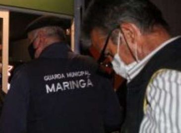 Dois estabelecimentos e uma chácara de eventos são interditados; 60 pessoas autuadas