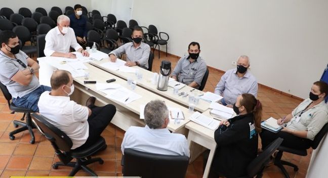 Diretoria do Lindeiros inicia processo de plano estratégico para desenvolvimento integrado