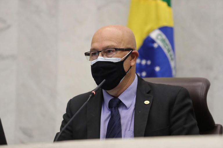 Liberdade de imprensa significa democracia, diz Romanelli