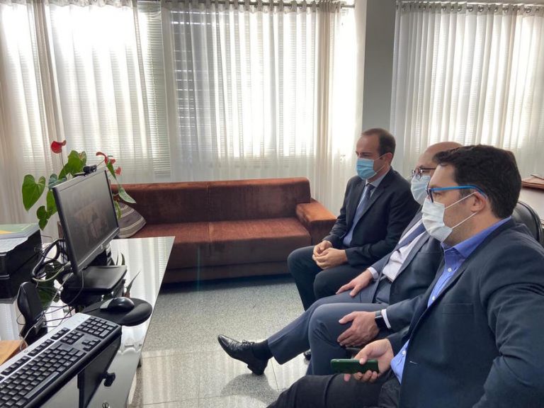 Nova Ferroeste é apresentada a cinco das maiores cooperativas do País