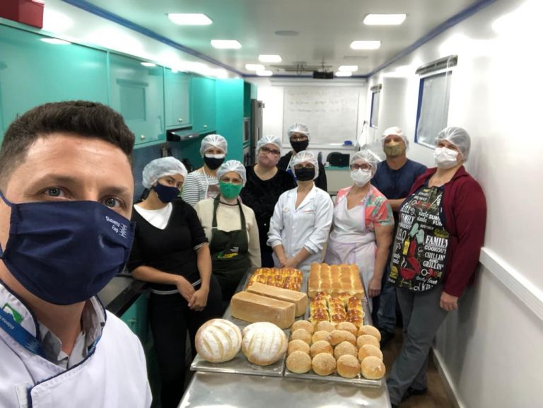 Curso de panificação doa produtos a entidades rondonenses