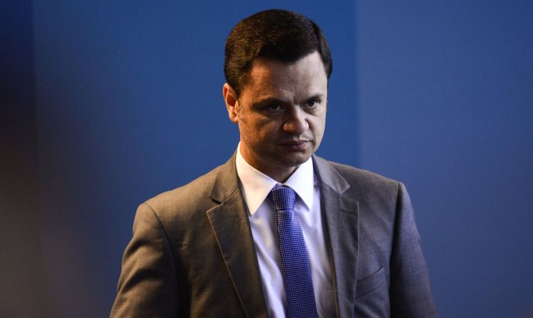 Ministro defende repressão “cada vez mais dura” ao tráfico de drogas