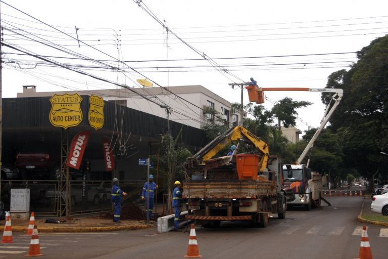 Copel tem desligamentos programados em Marechal Rondon até a próxima quarta-feira; confira se a sua região será afetada