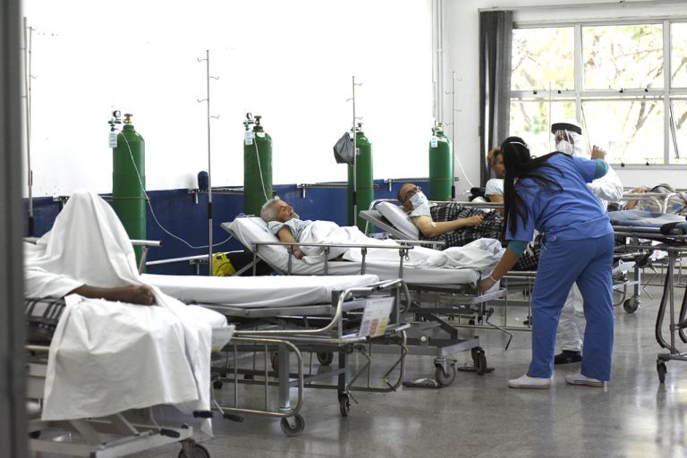 Crescem em todo país os casos de síndrome respiratória aguda grave