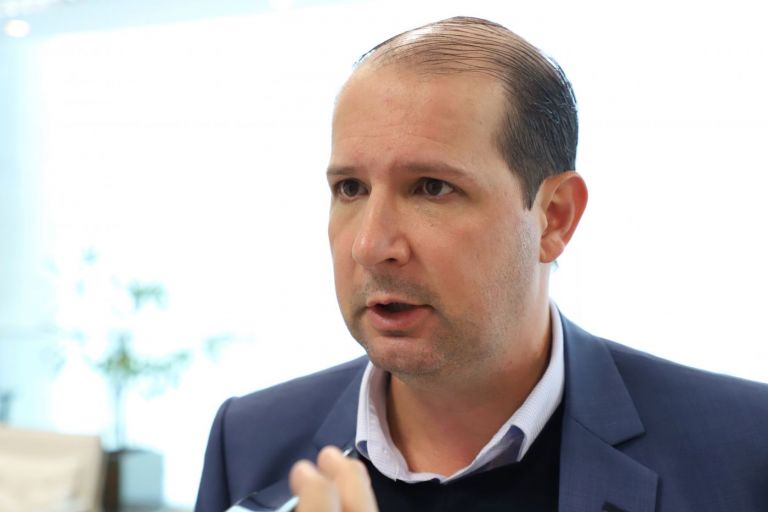 Micheletto deixa futuro político em aberto: “Na política só não vi vaca voar de ré”