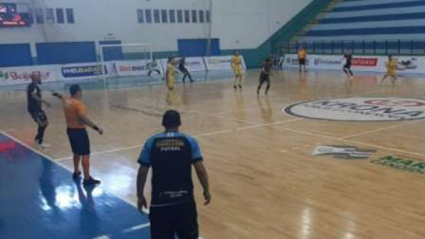 Marechal derrota o Praia Clube pela Liga Nacional de Futsal