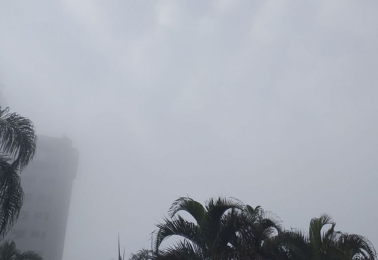 Manhã de quinta-feira fria e com névoa em Marechal Rondon; máxima prevista é de 16°C