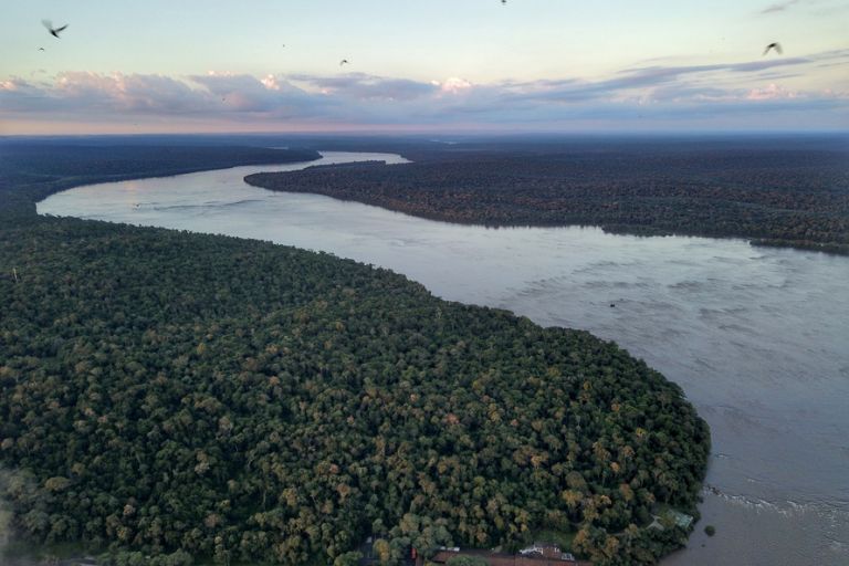 ANA cria grupo técnico para monitorar situação na Bacia do Paraná
