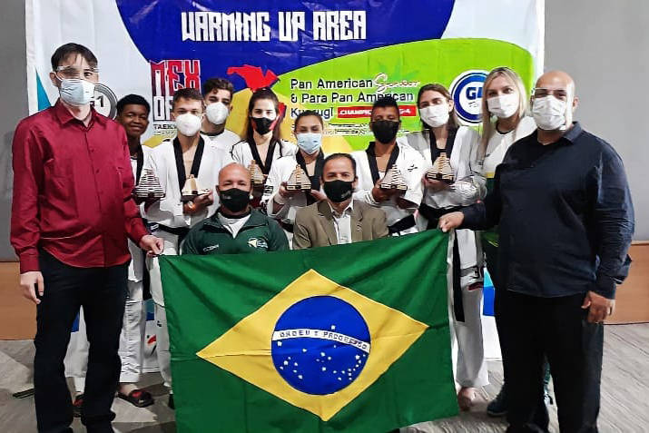 Com tempero paranaense, seleção ganha sete medalhas no Pan-Americano de Parataekwondo