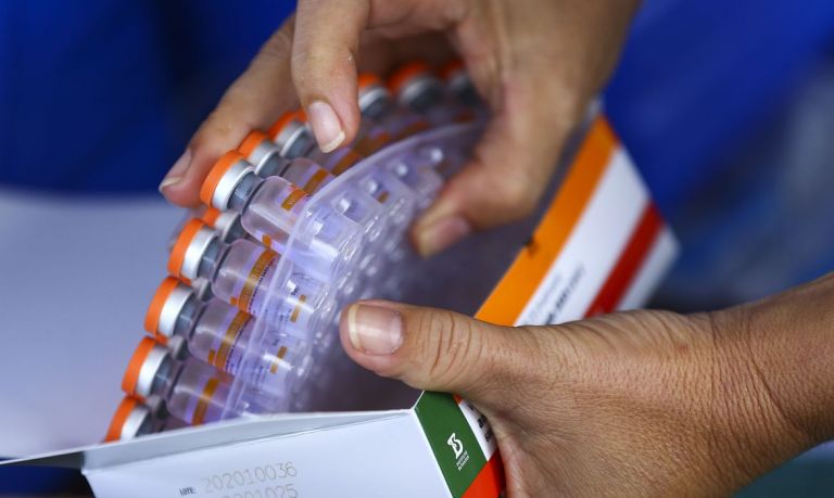 Confira a agenda de vacinação organizada para esta sexta-feira em Marechal Rondon