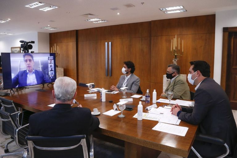 Governo alinha com Banco Mundial crédito para enfrentar Covid-19 e modernizar gestão