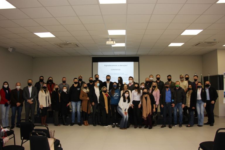 Empossada a nova presidente da Adetur Cataratas e Caminhos