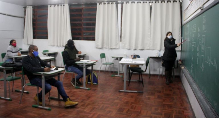 Educação de Jovens e Adultos tem resultados expressivos em Marechal Rondon
