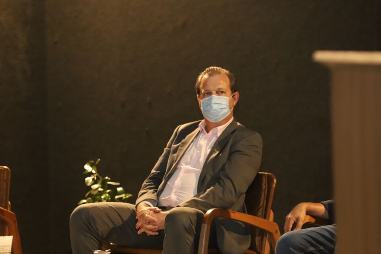 Estado fomenta a produção científica nas universidades e a inovação no Paraná, diz Aldo Bona