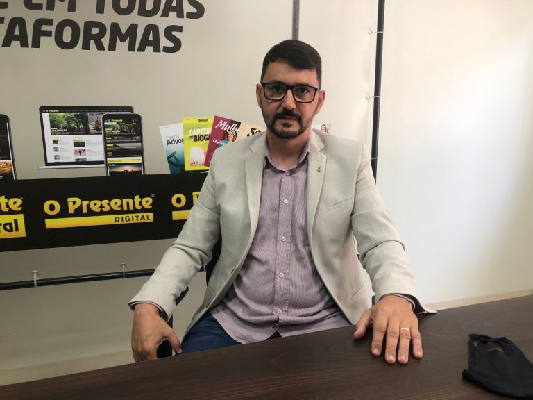 “Retomada presencial depende da vacinação completa de professores e alunos”, diz reitor da Unioeste