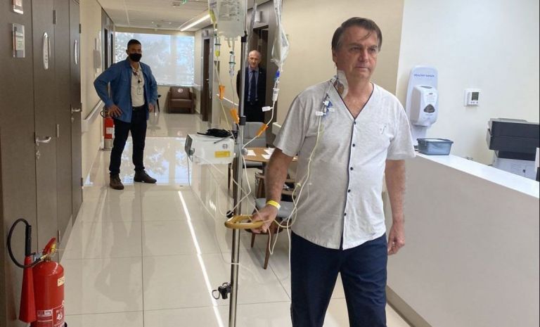 Presidente Jair Bolsonaro recebe alta médica