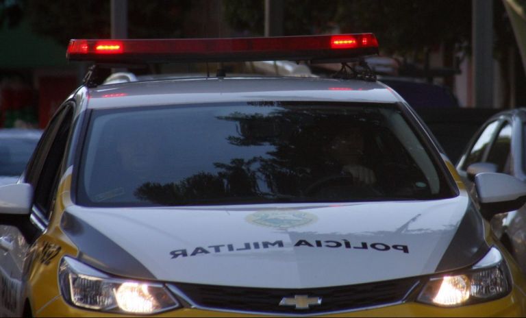 Mãe denuncia à PM caso de agressão das filhas em Santa Helena; término de namoro seria o motivo