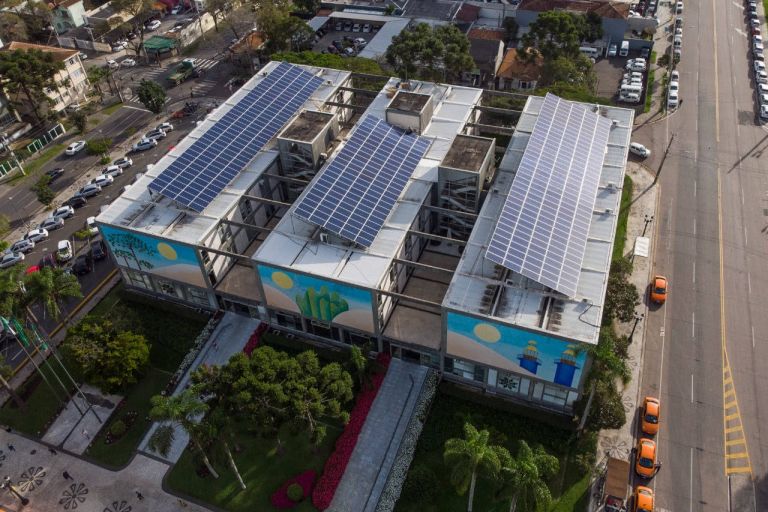 Nova etapa do Programa de Eficiência Energética da Copel beneficiará hospitais e escolas