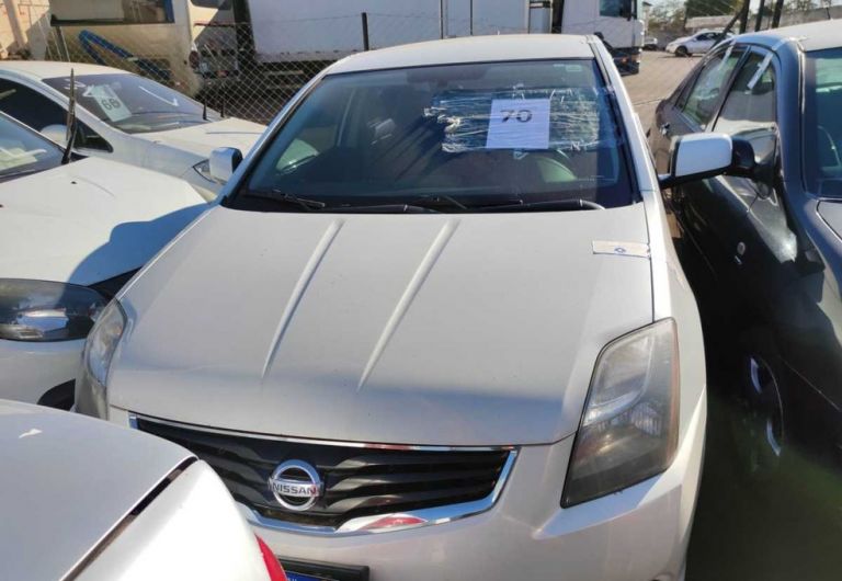 Receita Federal faz leilão on-line de veículos, eletrônicos, roupas e bebidas; propostas podem ser feitas até hoje