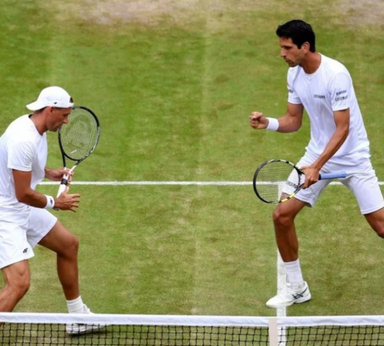 Dupla de Marcelo Melo vence por W.O. e vai às quartas em Wimbledon