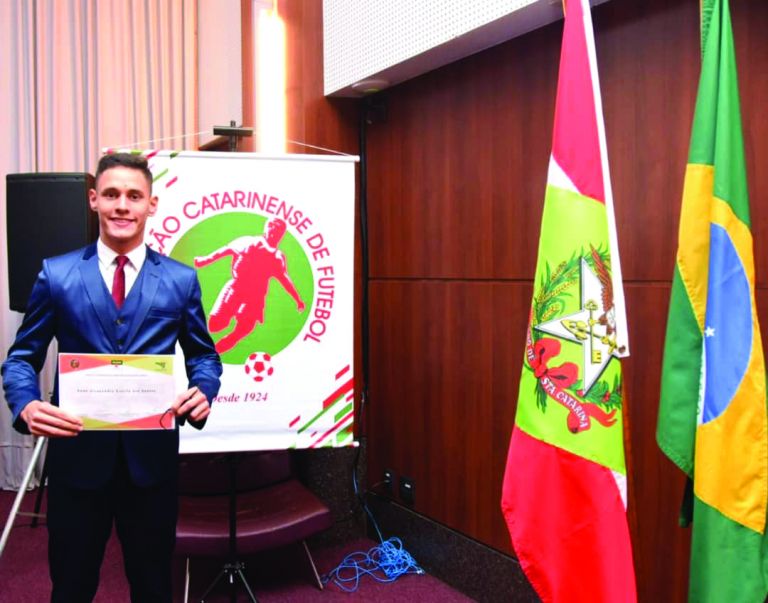 Rondonense quer fazer história na arbitragem de futebol