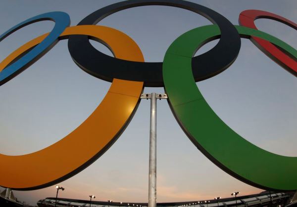 Recordes caem e geram debates sobre novos tênis no atletismo em Tóquio