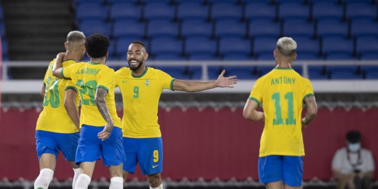 Eliminatórias: Brasil e Argentina terá público de 12 mil pessoas