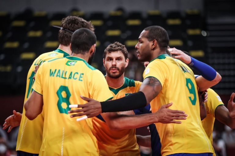 Brasil perde para o Comitê Russo no vôlei masculino
