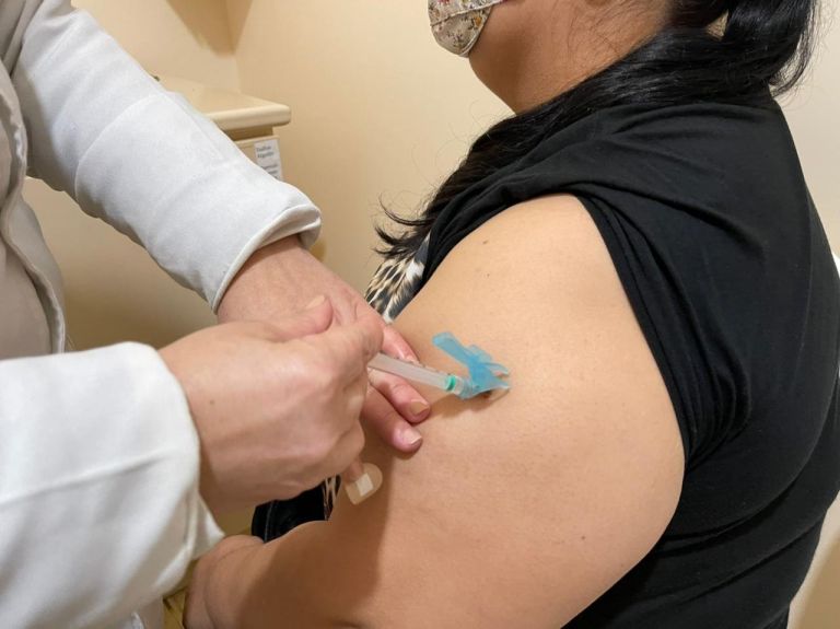 Marechal Rondon disponibiliza vacina da H1N1 de 2021 para conter avanço da H3N2