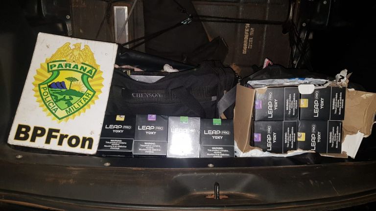 BPFron apreende cigarros eletrônicos contrabandeados nem ônibus na região