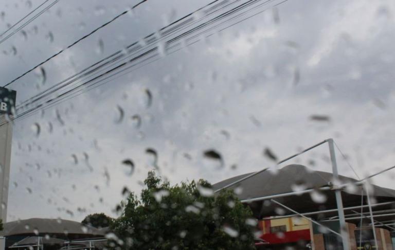 Reviravolta no clima e queda na temperatura; veja a previsão do tempo para o fim de semana