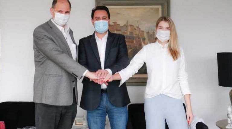 Família Canziani confirma filiação no PSD