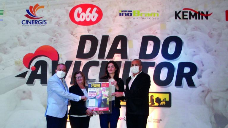Promovido por O Presente Rural, 1º Dia do Avicultor supera expectativas