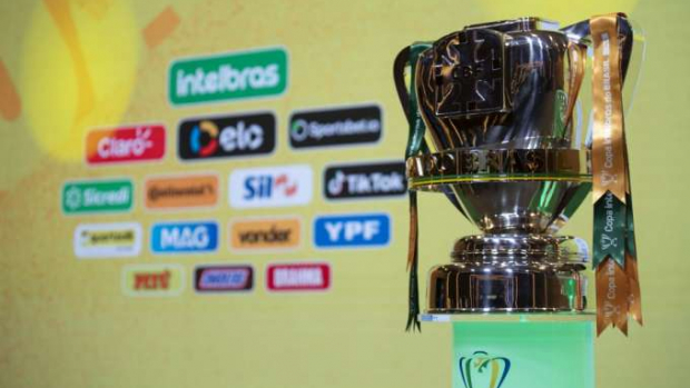 Athletico-PR vai encarar o Santos na Copa do Brasil