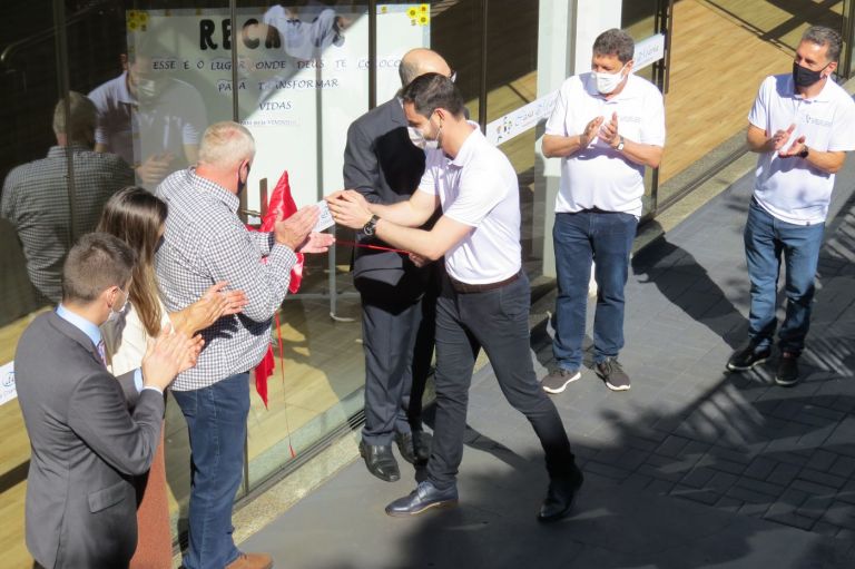 Anúncio do projeto da sede própria marca inauguração da Casa de Maria em Marechal Rondon