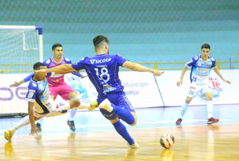 Marechal perde em Foz e fica em situação incômoda no Paranaense