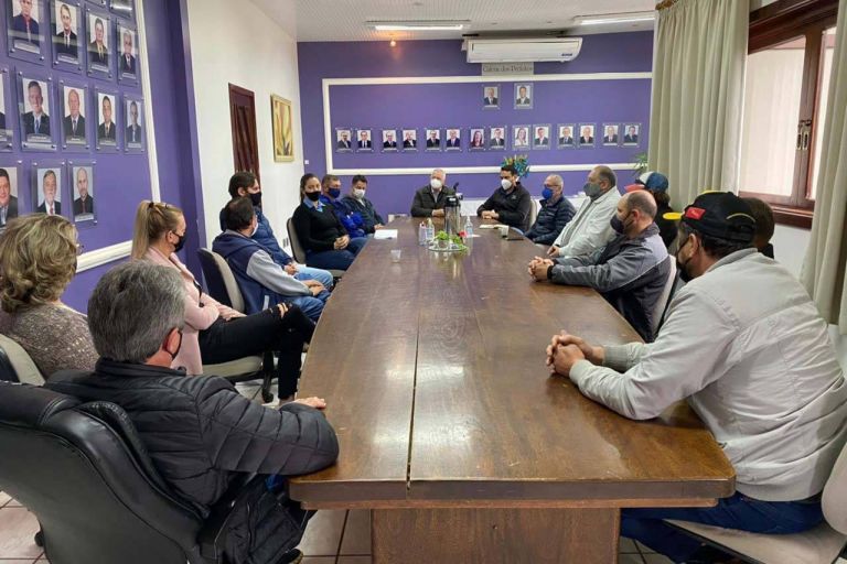 Unioeste e Pato Bragado estudam parceria para incentivar a piscicultura