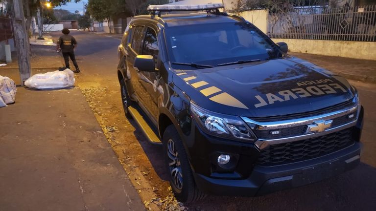 Operação da PF mira esquema de contrabando de eletrônicos que movimentou R$ 23 milhões no Paraná