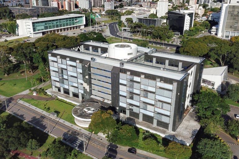 Procon-PR multa banco em R$ 90 mil por conceder empréstimos não solicitados