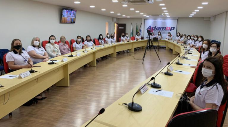 Adamop discute casa de apoio regional às mulheres vítimas de violência