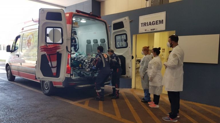 Incêndio em indústria química da região deixa três pessoas gravemente feridas