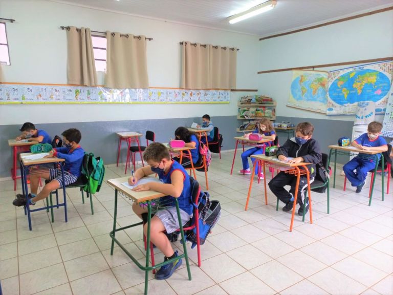 Quatro Pontes: Secretaria de Educação aplica avaliação diagnóstica para mais alunos da rede municipal