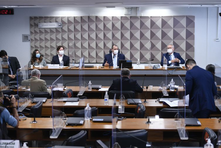 Diretor da Precisa diz não ter participado de negociação da Covaxin