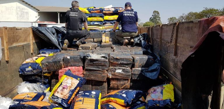 Receita Federal apreende 3,4 toneladas de maconha em Cascavel